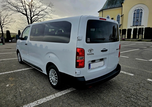 Toyota ProAce cena 162900 przebieg: 22900, rok produkcji 2022 z Rumia małe 137